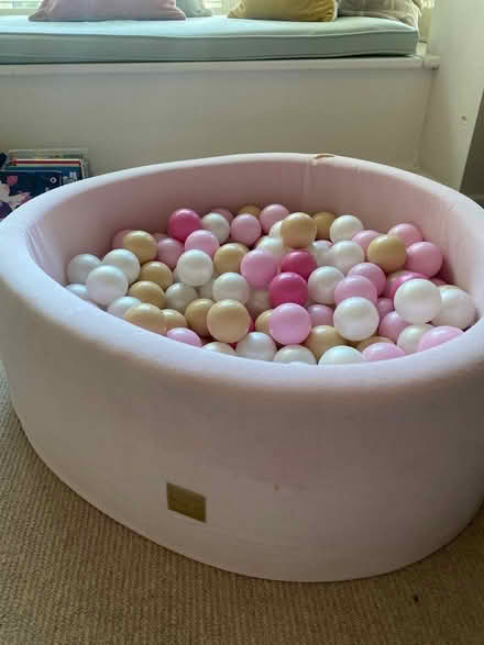 Photo of free Ball pit and balls (KT8 East Molesey) #1