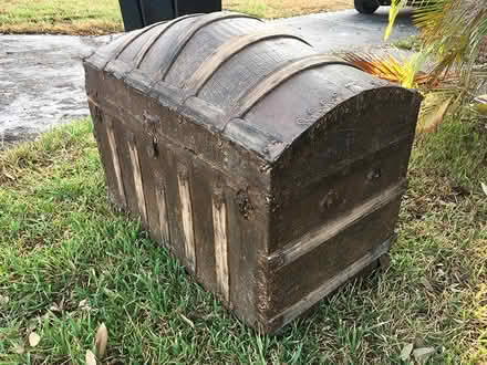 Photo of free Wood Treasure Chest circa 1865 (Clearwater Beach) #2