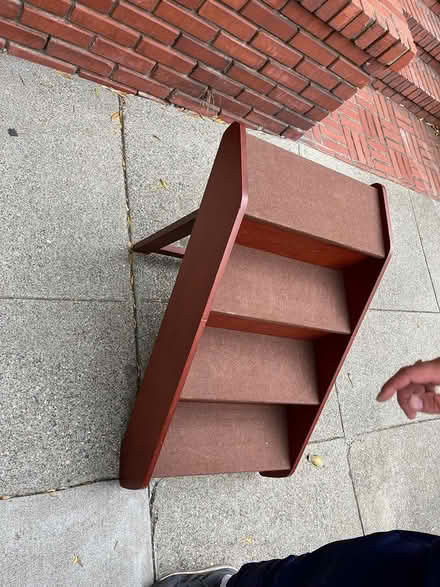 Photo of free Dog step (to get on bed) (Sea Cliff/Richmond) #3