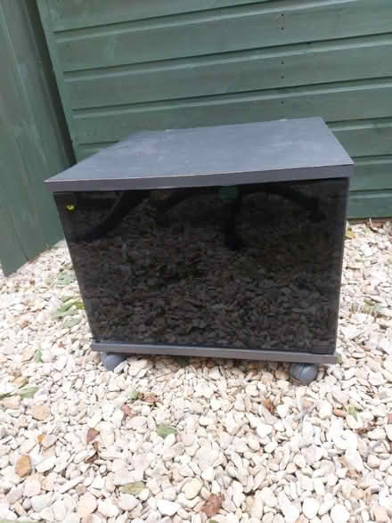 Photo of free Small hifi unit (Walton Manor OX2) #1