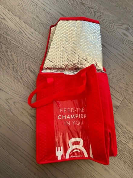 Photo of free Thermal insulated bag (lower east side) #1