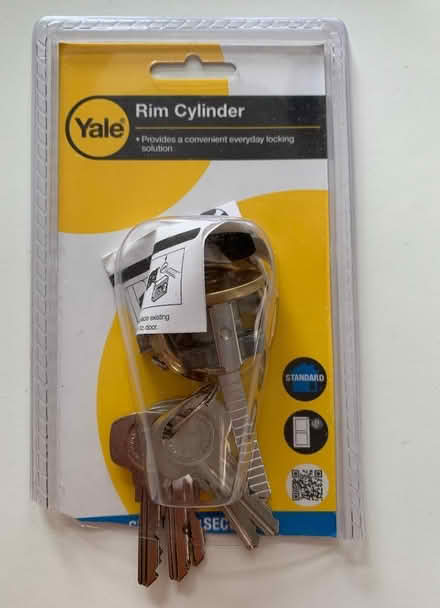 Photo of free Yale Rim cyclinder (Elm Park RM12) #1