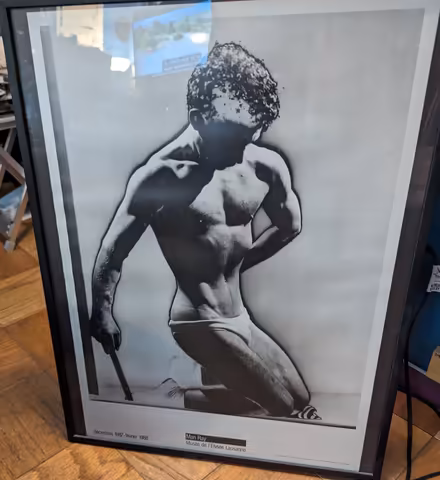 Photo of free Man Ray Poster & Frame (Herald Square, Manhattan) #1