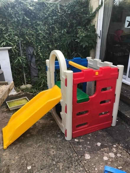 Photo of free Smoby Play Castle (ages 2-4) (Northend) #2