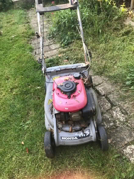 Photo of free Lawn Mower HONDA 475 (Woodbridge) #1
