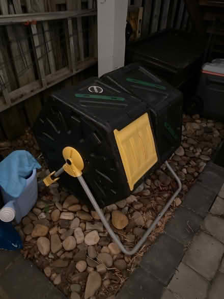 Photo of free Dual Chamber Compost Tumbler (Near King St metro in Old Town) #2