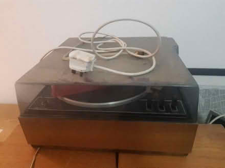 Photo of free Record player, amp, speakers (Scotches DE56) #3