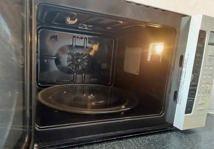 Photo of free Panasonic 40L Convection/Microwave (Weston-super-Mare BS23) #2