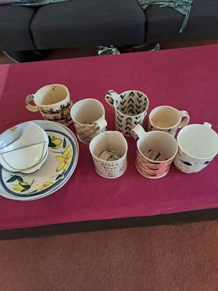 Photo of free broken crockery (Newtown RG1) #1