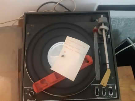Photo of free Record player, amp, speakers (Scotches DE56) #1