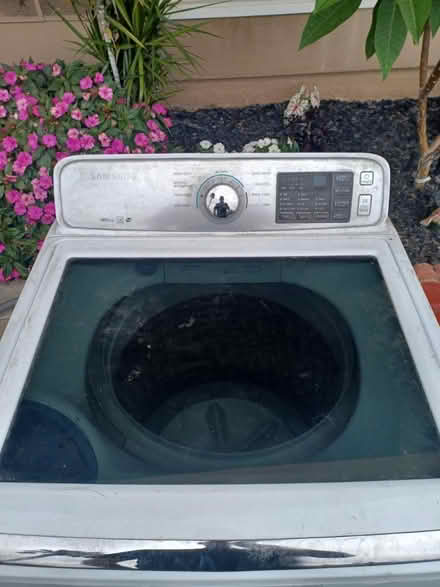 Photo of free washing machine (Overland drive and Flagg Lane) #1