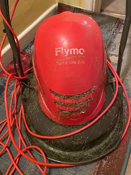 Photo of free Flymo Turbo Lite 270 corded (Amersham HP7) #2