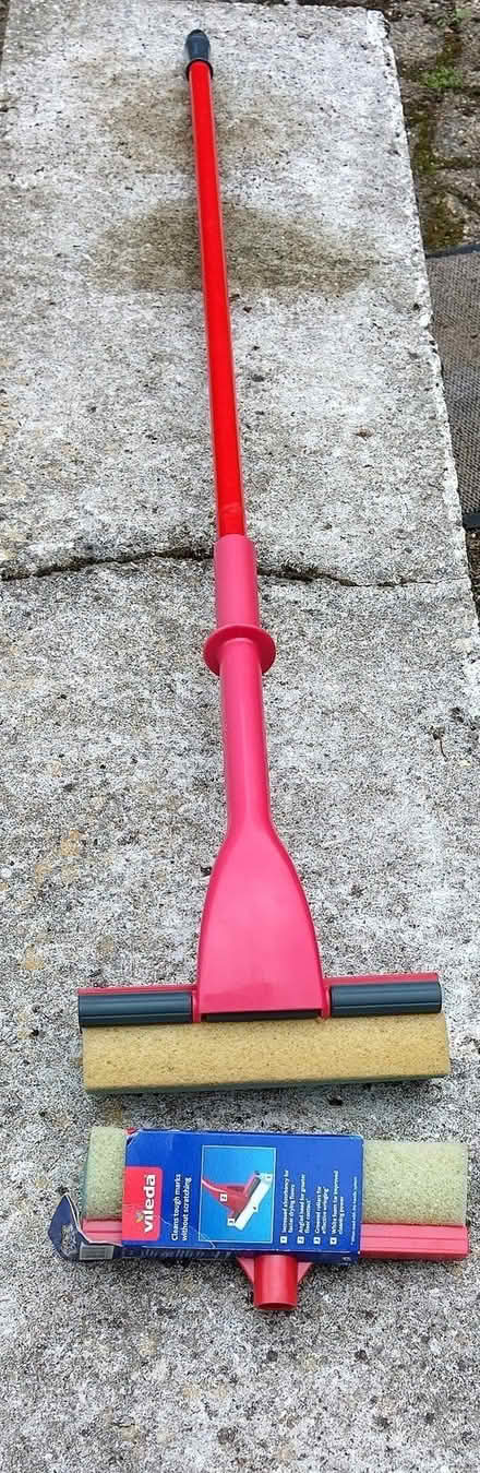 Photo of free Vileda mop (BH9) #2