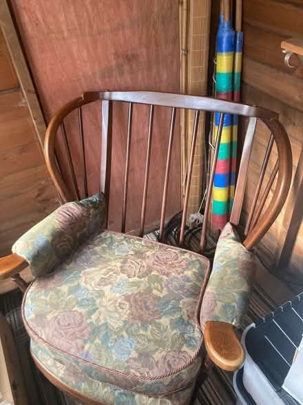Photo of free Armchair (Burbage) #2