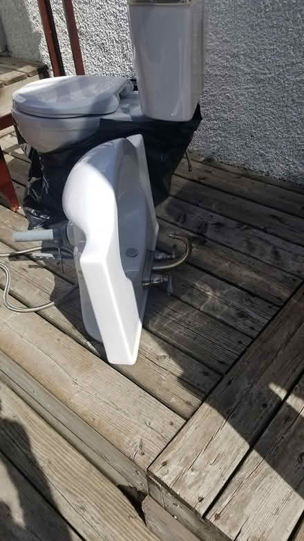 Photo of free Bathroom Fixtures and cabinetry (Overbrook, Ottawa) #1