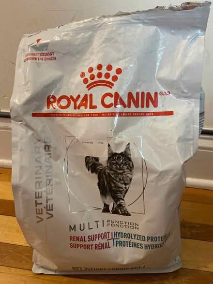 Photo of free Royal Canin renal support food (Sunset Park) #1
