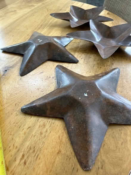 Photo of free 4 metal decorative stars (NW Evanston) #3