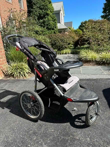 Photo of free Baby trend jogger stroller (Silver Spring) #1