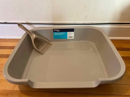 Photo of free Easy entry large litter box (Sunset Park) #1