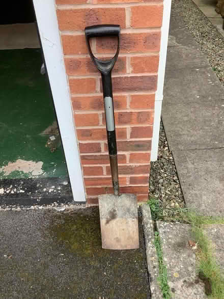 Photo of free Garden spade, heavy duty (Tenbury Wells WR15) #1