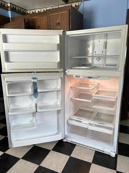 Photo of free Kenmore refrigerator (North Capitol Hill) #2