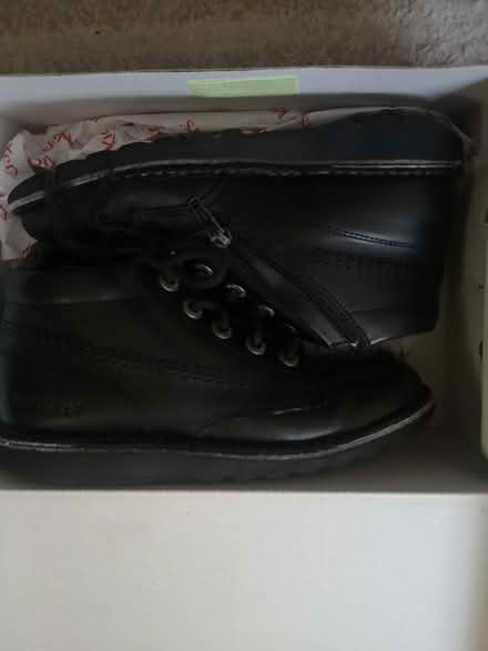 Photo of free Kicker boots (Bermondsey SE16) #4