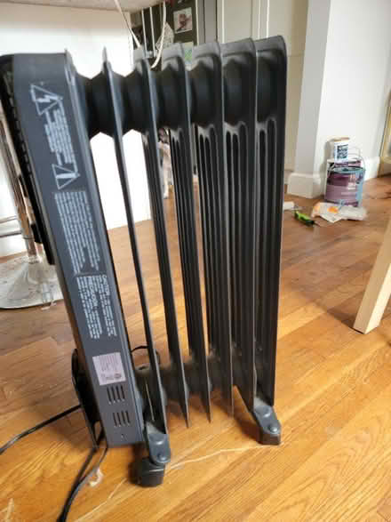 Photo of free Oil space heater (Wilbraham, MA) #2