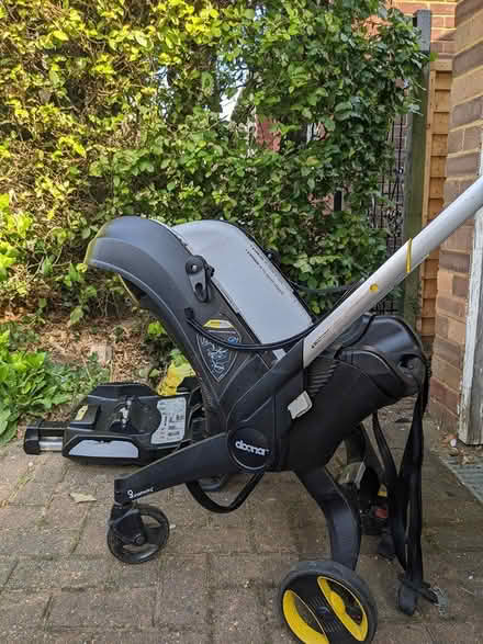 Photo of free Doona Car seat/pram/pushchair (Welwyn Village, AL6) #1
