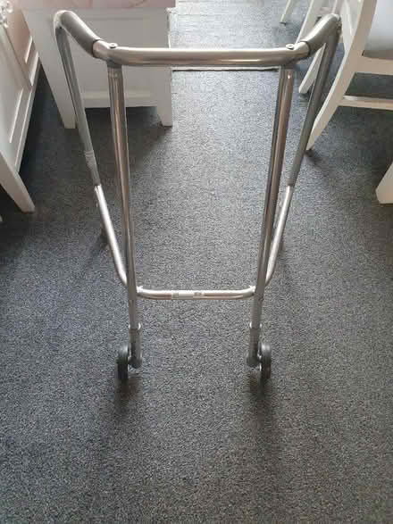 Photo of free Zimmer frame/walking aid (Amersham HP7) #1