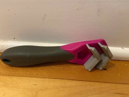 Photo of free Cat brush (Sunset Park) #2