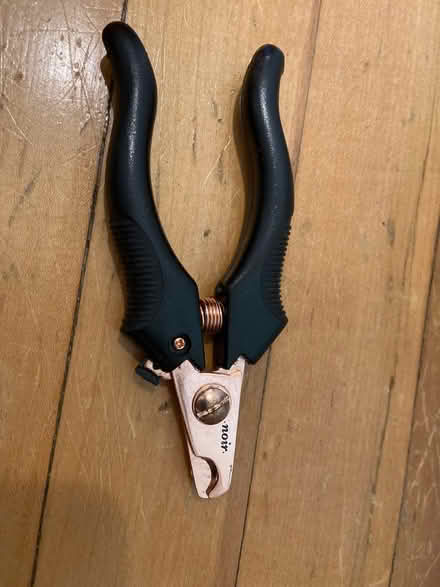Photo of free Cat nail clippers (Sunset Park) #1