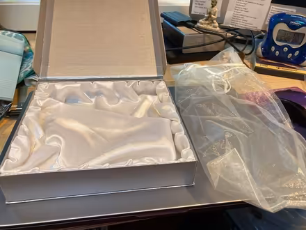 Photo of free Fancy gift box and mesh gift bag (Crossroads in Bellevue WA) #1