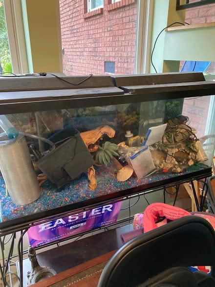 Photo of free Grill, piano,fish tank (Cross plains Tn friendship rd) #3