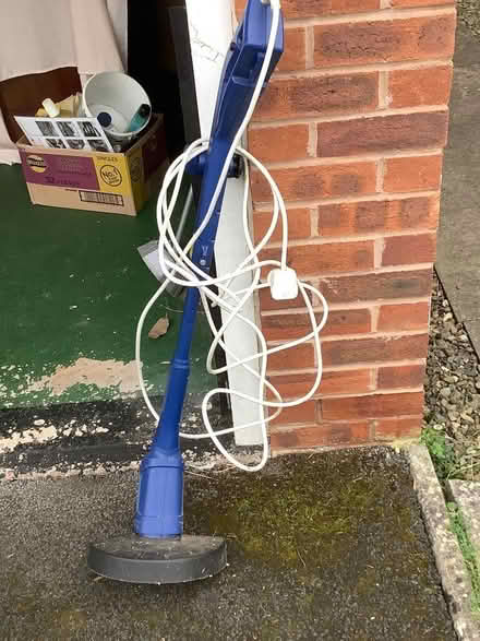 Photo of free Garden strimmer (Tenbury Wells WR15) #1