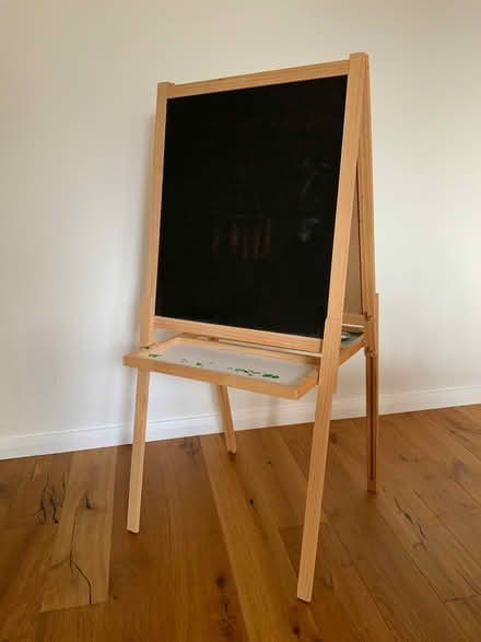 Photo of free Kids art easel (Horsham) #1