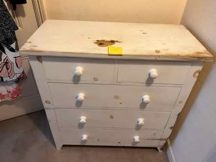 Photo of free Chest of drawers (SW11) #1
