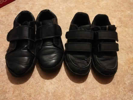 Photo of free Boys black shoes, sizes 11 and 12 (Castle MK40) #4
