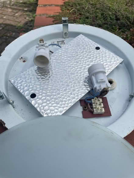 Photo of free ceiling light (Newton Hall DH1) #1
