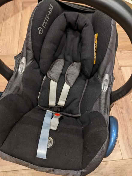 Photo of free Maxi cosi car seat (SE13 Hither Green) #2