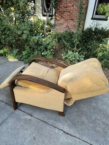 Photo of free Recliner from Bassett Furniture (Willow Glen San Jose) #2