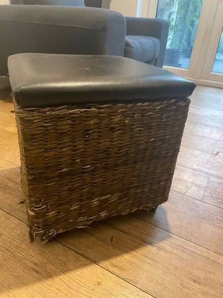 Photo of free Bed side table (EN5) #2