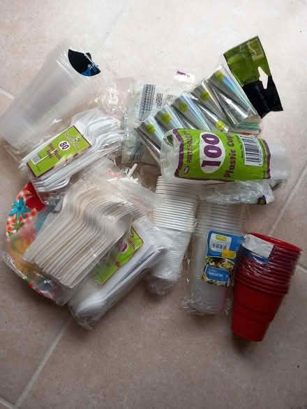 Photo of free Plastic cups, forks and spoons. Also party poppers (Llanidloes SY18) #1