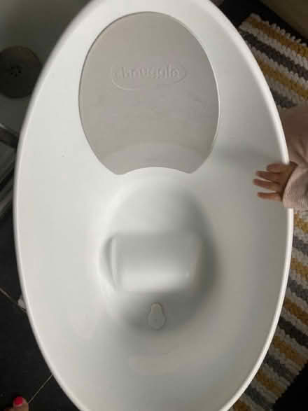 Photo of free Snuggle baby bath (Kenilworth CV8) #1