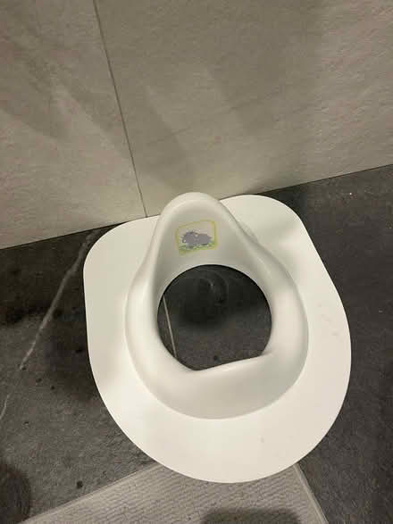 Photo of free Toddler toilet seat (Kidbrooke SE9) #2