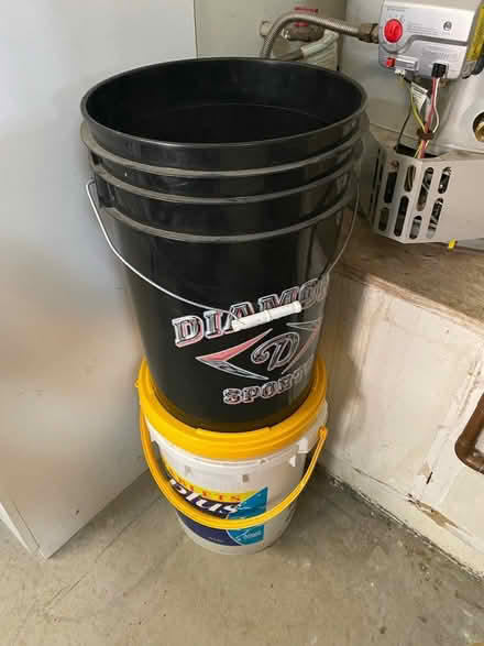 Photo of free Two buckets of balls (South livermore near 84) #2