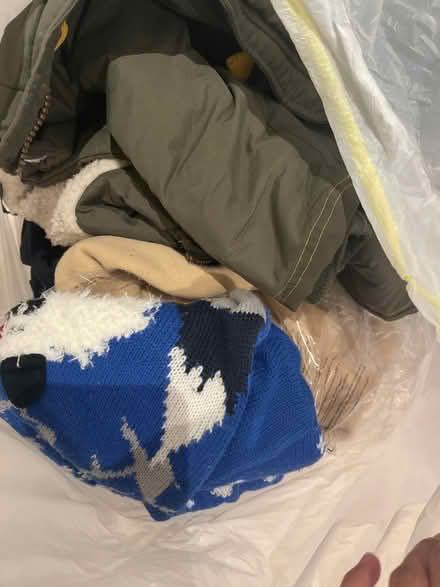 Photo of free Bag of 2-3 boys clothes (Stratford) #1