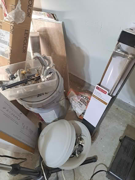 Photo of free misc. house & bathroom items (Deer Park area) #1