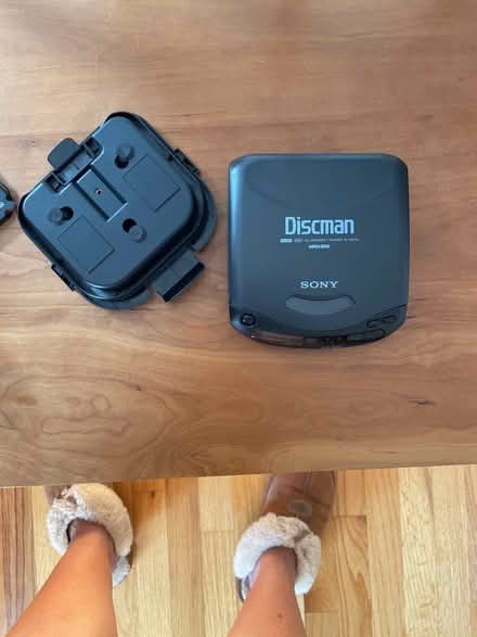 Photo of free Sony discman for car (South acton) #1