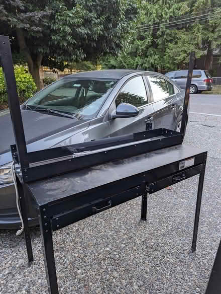 Photo of free Work benches (Olympic Hills) #1
