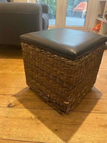 Photo of free Bed side table (EN5) #3